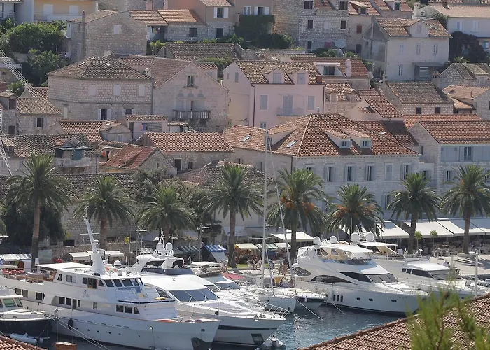 Heraclea House Vakantiehuis Hvar Town